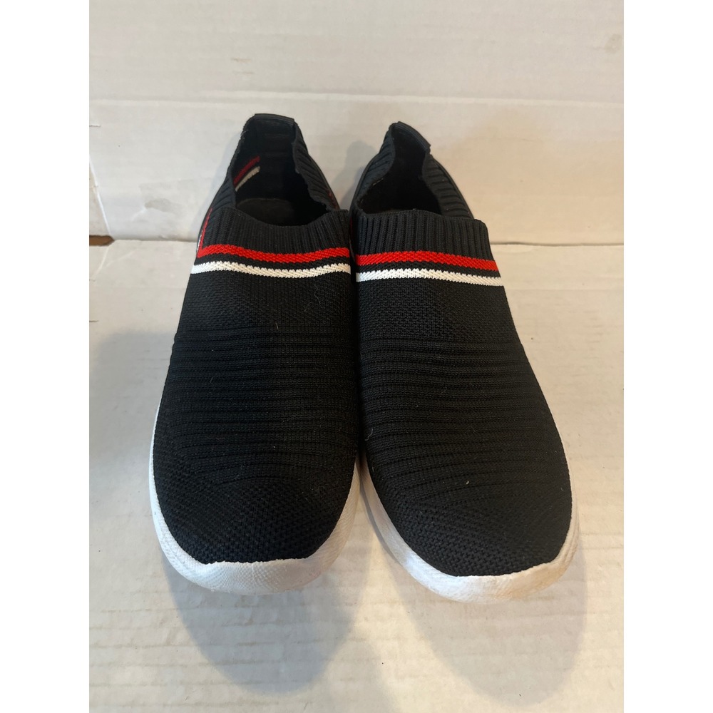 Danskin Charm Womens Black Knit Slip On Sneakers Red White Stripe Size 7 Vegan